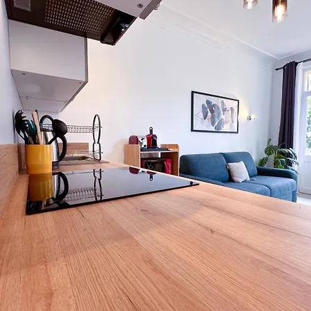 Gambetta - Lumineux Calme Au Coeur D'antibes Et De Ses Plages *