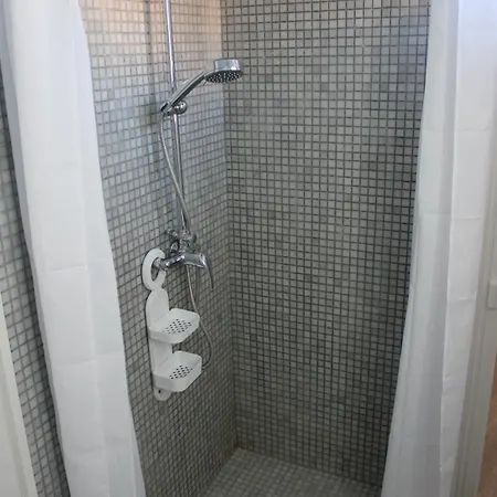 Gambetta - Lumineux Calme Au Coeur D'antibes Et De Ses Plages *