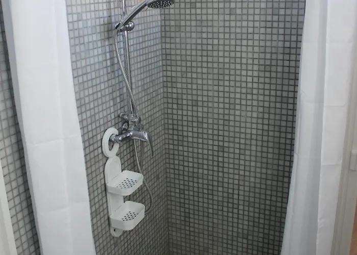 Gambetta - Lumineux Calme Au Coeur D'antibes Et De Ses Plages *